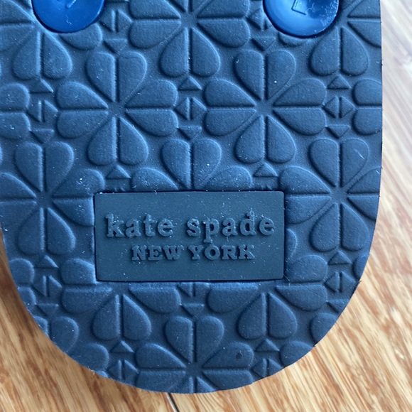 KATE SPADE: Fly Away Sandals Size 11B - Picture 4 of 4